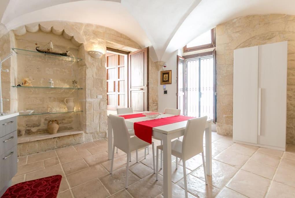 Апартаменты Dimora Del '500 In Zona Santa Croce Лечче Экстерьер фото